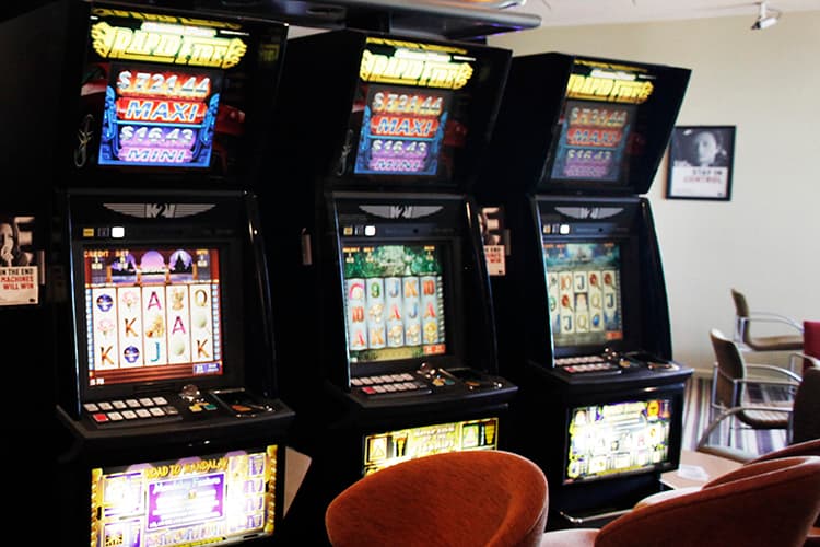 Pokie machines deepening inequality in Indigenous communities as calls grow for reform