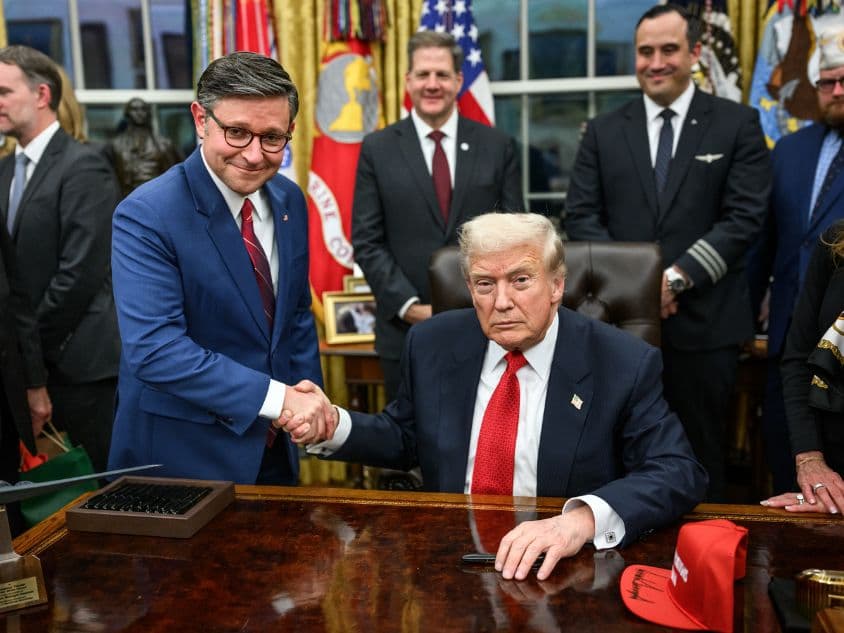 "Anti-achievement" Democrats let pressure off Trump