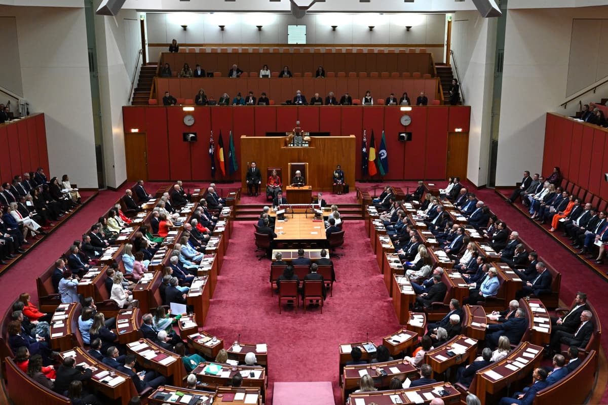 New modelling suggests non-government parties would see greatest increase in seat share from expanded parliament