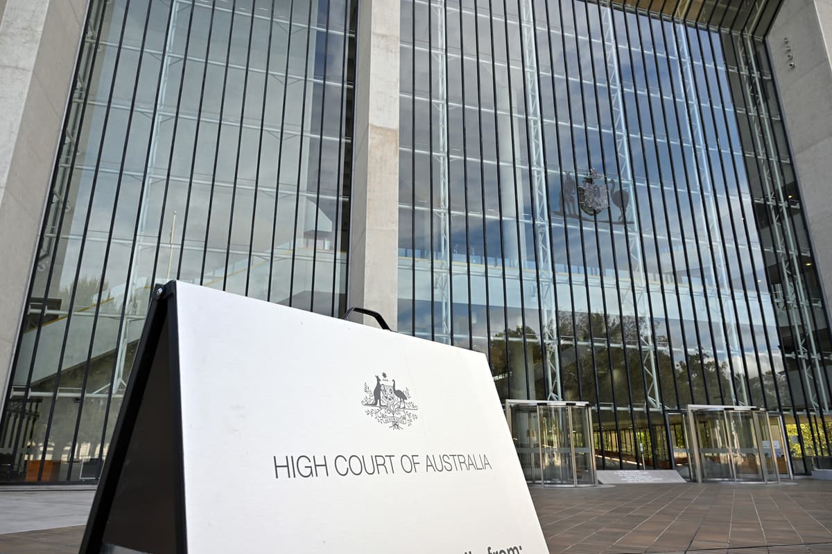 High Court to hear that the deck is stacked against independents and minor parties 