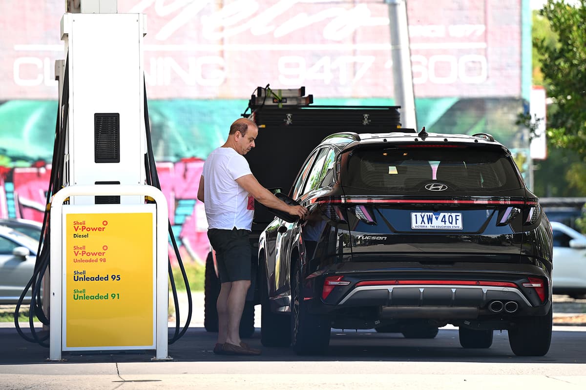 Factcheck: Will a 25% gas export tax cause higher inflation? No, it will actually lower inflation