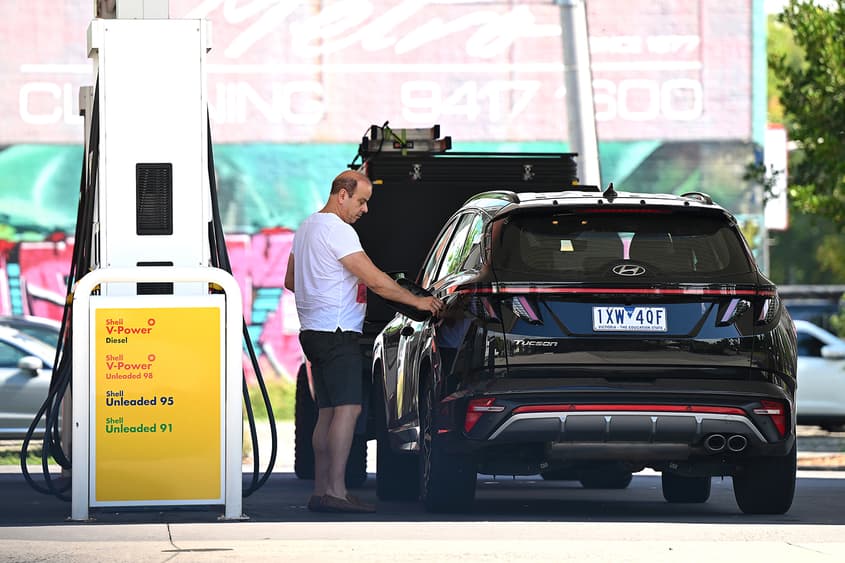 Factcheck: Will a 25% gas export tax cause higher inflation? No, it will actually lower inflation