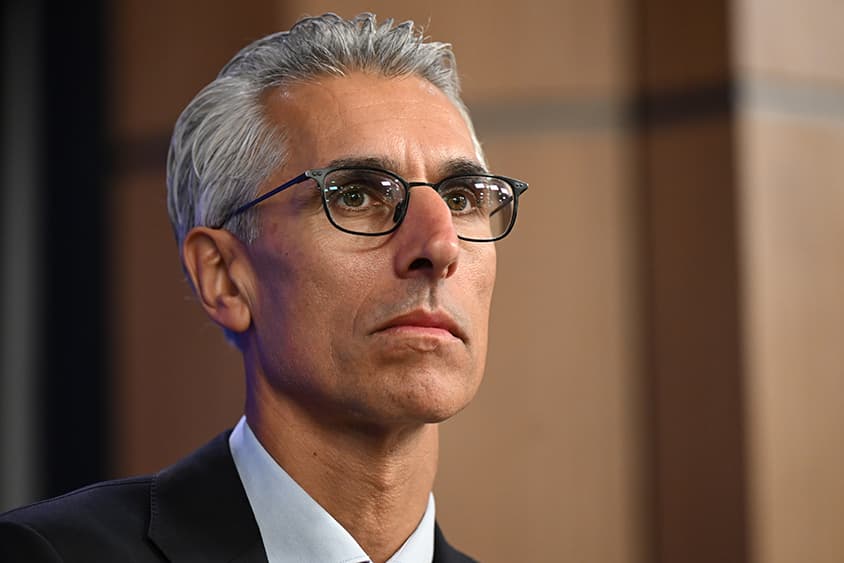 Australia’s “social fabric is fraying”: human rights watchdog urges government to rebuild trust in democracy