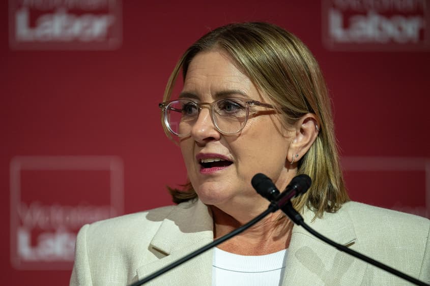Cross-border inconsistency in gun laws highlighted as Victoria rejects ownership caps
