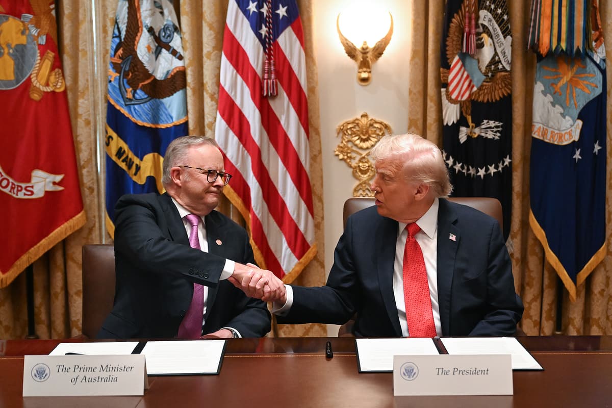 Australia’s continued enmeshment with the US could make it a nuclear target, former Labor minister warns