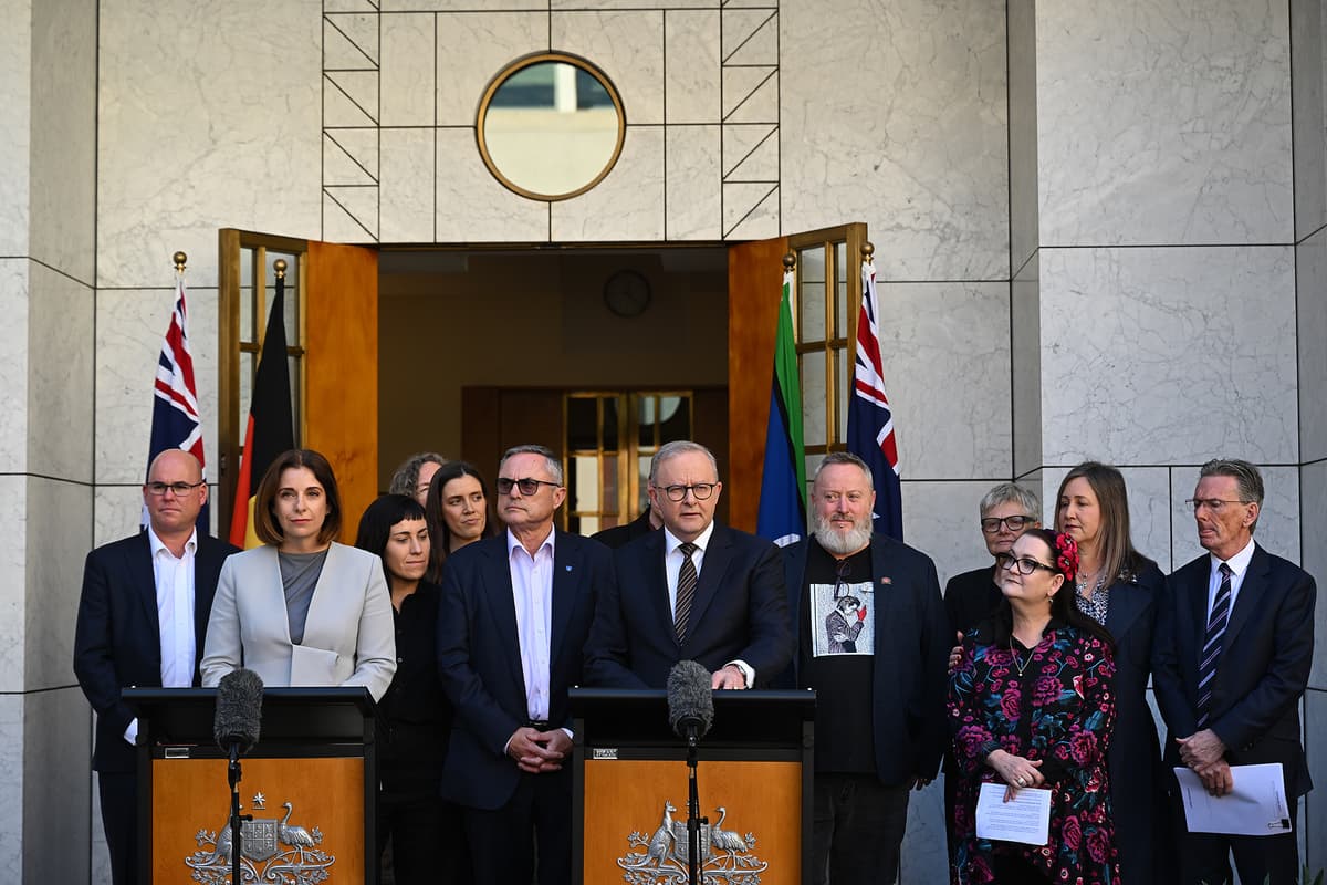 Australians want tougher digital duty of care laws: new polling