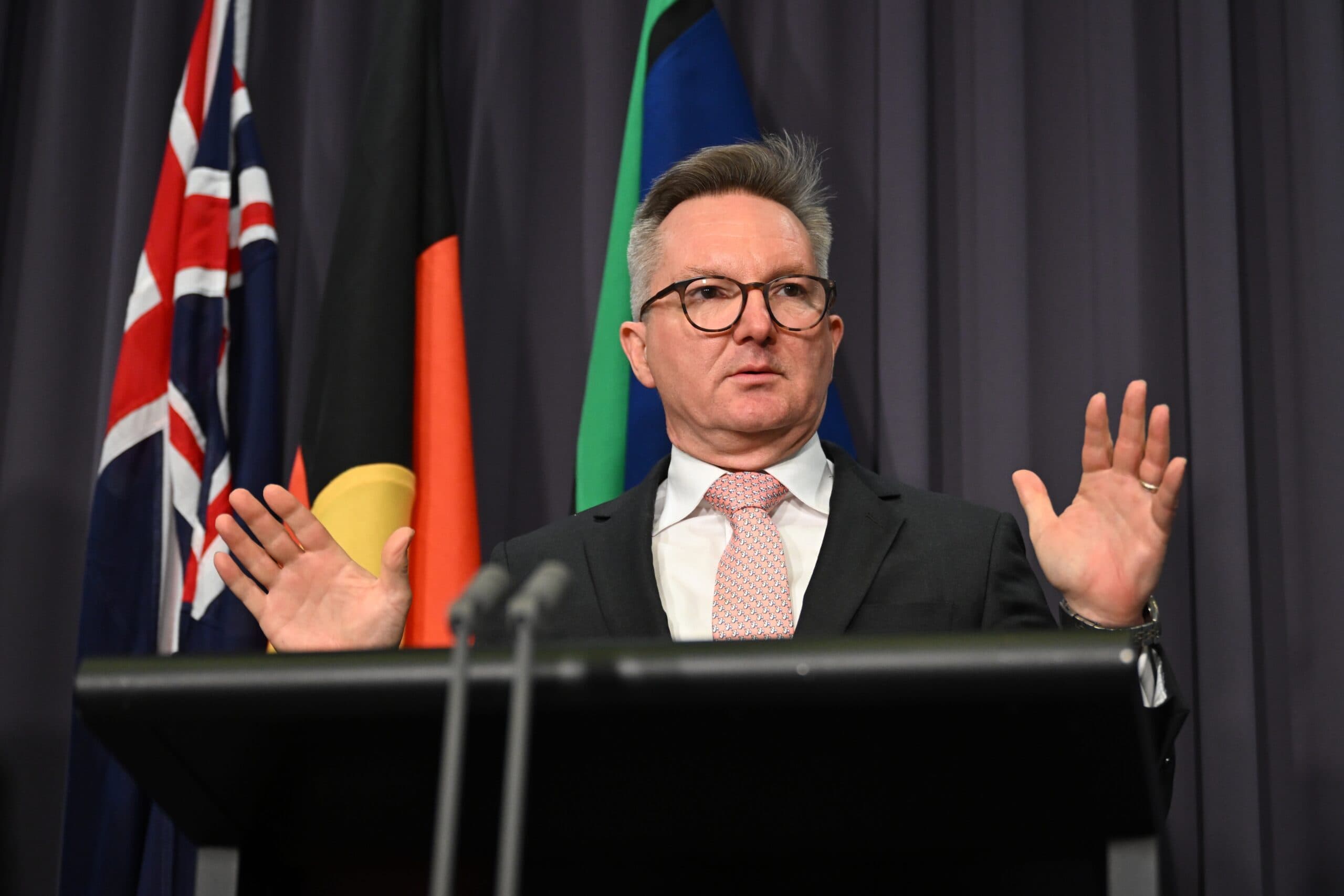 Grim Climate Risk Assessment prompts calls to scale back fossil fuel exports