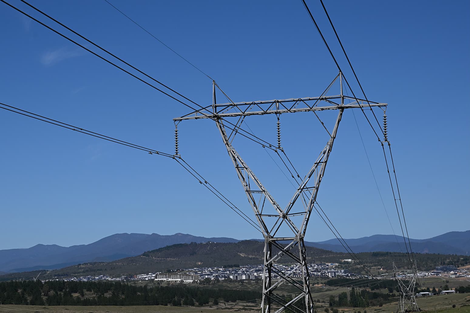 Japan imports Australian gas yet has cheaper electricity than Australia?