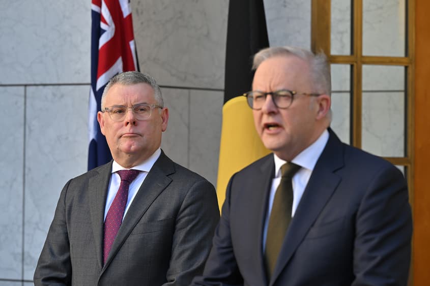 Government accused of ‘climate vandalism’ after approving coal mine expansion